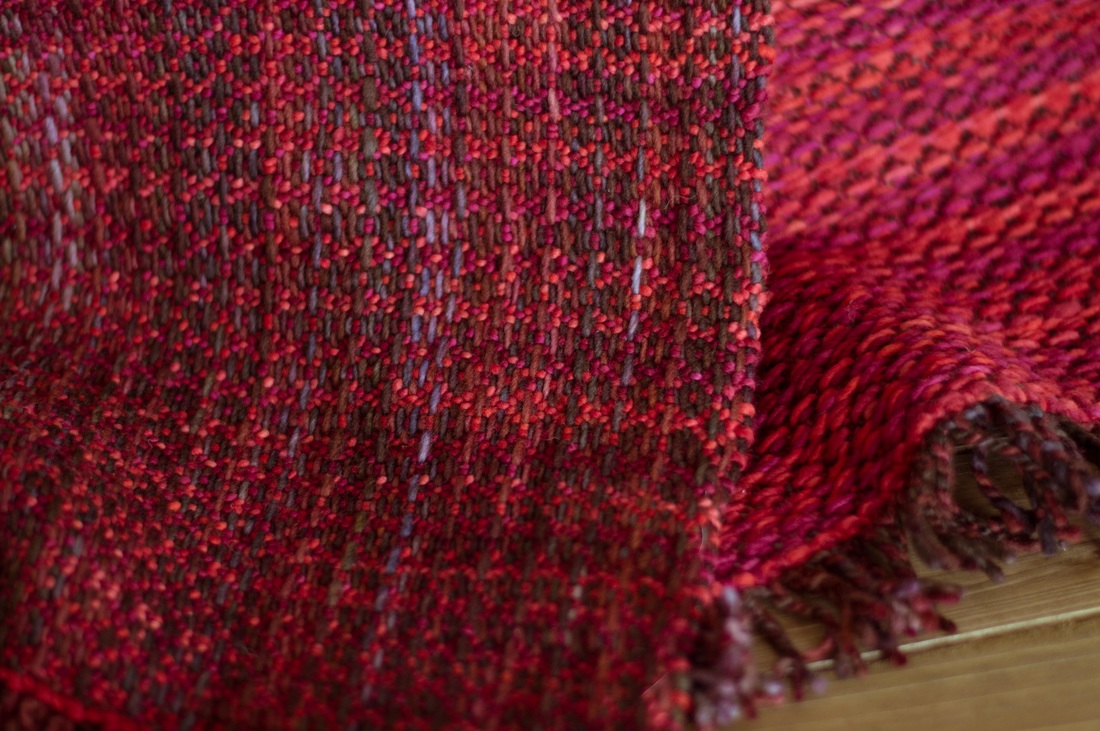 Handwoven scarf in 1/3 twill made with Malabrigo