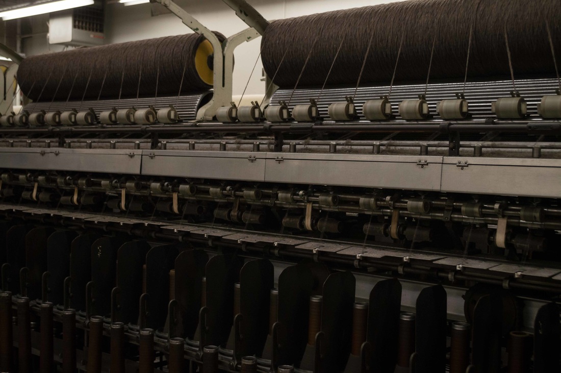 Spinning roving into yarn at the Pendleton Woolen Mills